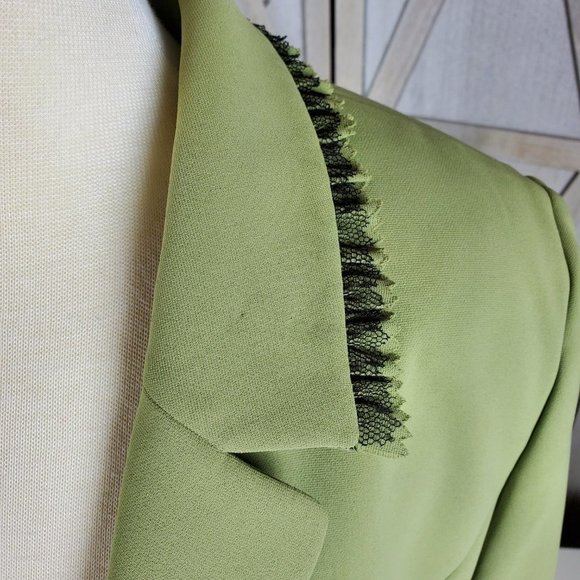 Tahari ASL Fully Lined Lime Green Ruffled Blazer With Small Front Pockets Sz 14 - Picture 9 of 9